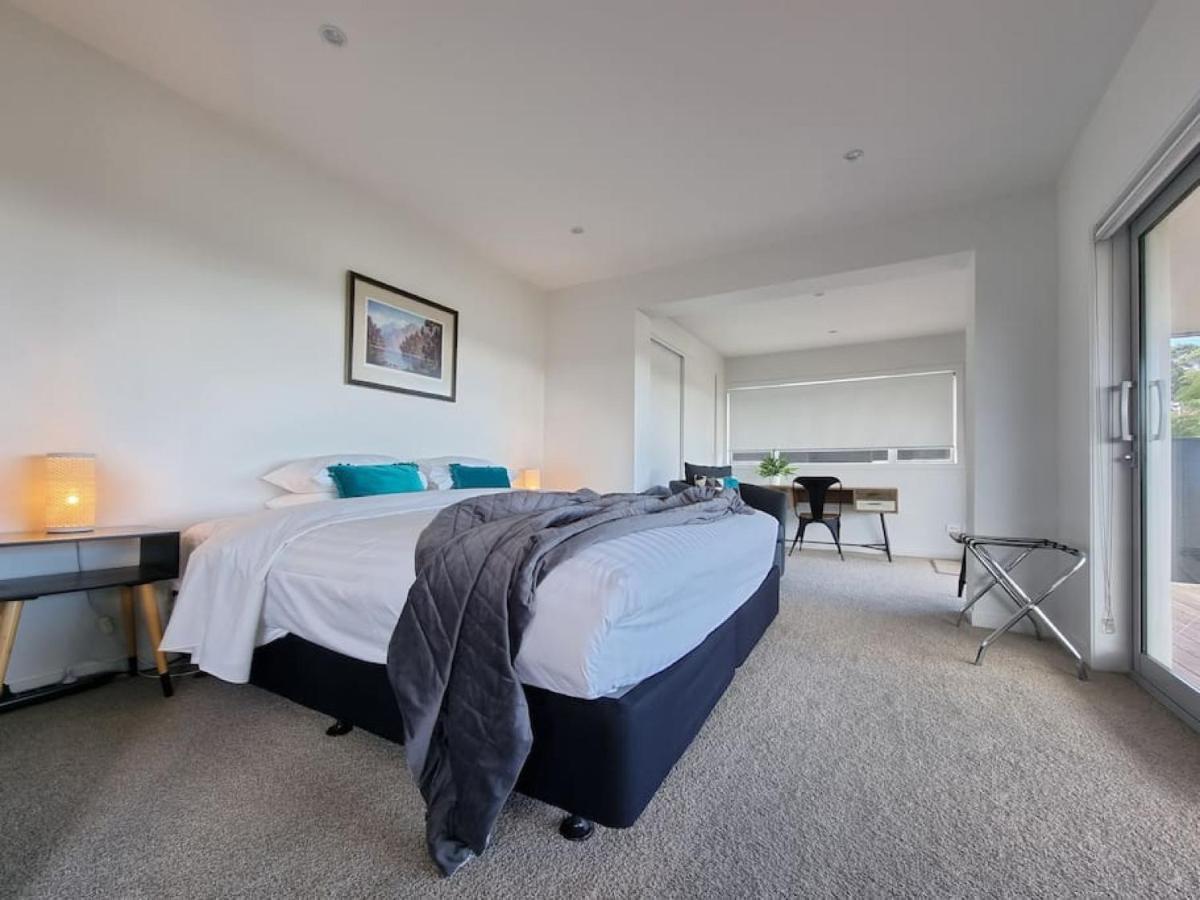Fabulous Castor Bay 1 Bedroom With Views And Skytv Auckland Exterior foto