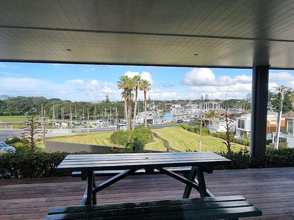 Fabulous Castor Bay 1 Bedroom With Views And Skytv Auckland Exterior foto